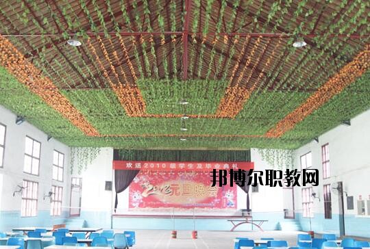 孝感第二技工學(xué)校2020年報(bào)名條件、招生要求、招生對(duì)象