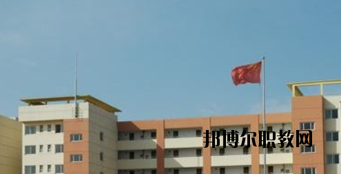 承德華中管理中專學(xué)校2020年報名條件、招生要求、招生對象 