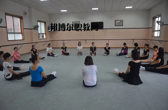 南昌青山湖區(qū)職業(yè)技術(shù)學(xué)校2020年報名條件、招生要求、招生對象 