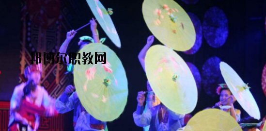 石家莊華韻藝術(shù)中專學(xué)校怎么樣、好不好