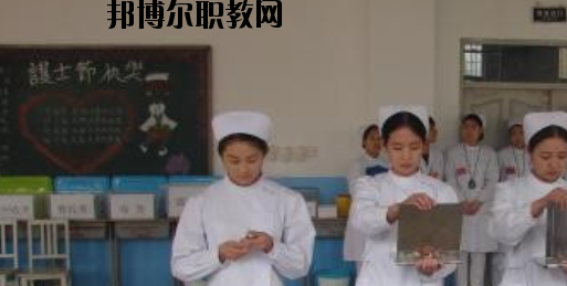 石家莊華醫(yī)醫(yī)學(xué)中等專業(yè)學(xué)校2020年報(bào)名條件、招生要求、招生對象