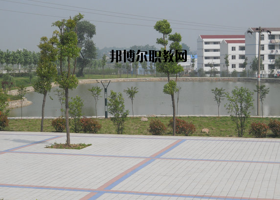 合肥汽車(chē)機(jī)械技術(shù)學(xué)校怎么樣、好不好