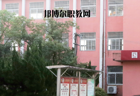 合肥商貿(mào)科技學(xué)校2020年報(bào)名條件、招生要求、招生對(duì)象 