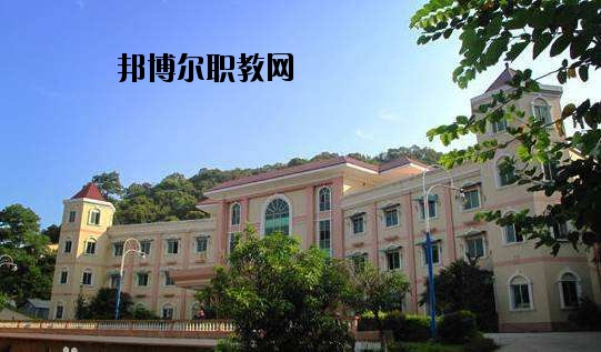 許昌技術(shù)經(jīng)濟(jì)學(xué)校2021年報(bào)名條件、招生要求、招生對(duì)象