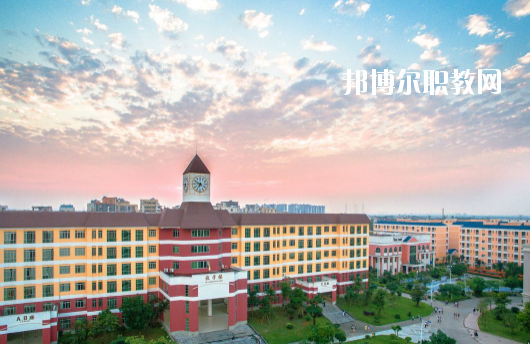 湛江市寸金中等專(zhuān)業(yè)學(xué)校怎么樣、好不好
