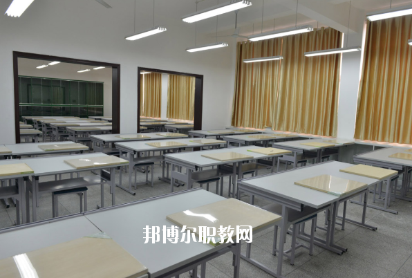 安慶工業(yè)學(xué)校怎么樣、好不好