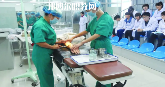 甘肅省臨夏州職業(yè)技術(shù)學(xué)校2020年報名條件、招生要求、招生對象