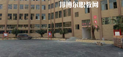 貴州航空工業(yè)技師學(xué)院樂(lè)灣校區(qū)2020年報(bào)名條件、招生要求、招生對(duì)象