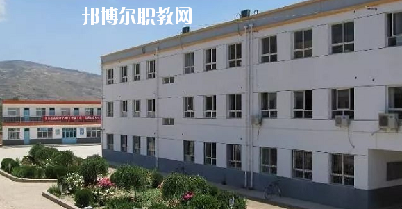 秦安縣古城農業(yè)中學2020年招生錄取分數(shù)線