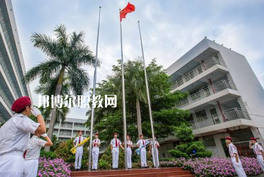 深圳市龍崗職業(yè)技術(shù)學(xué)校2020年報名條件、招生要求、招生對象