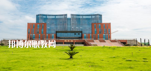 安順職業(yè)技術學院(中職部)2020年報名條件、招生要求、招生對象