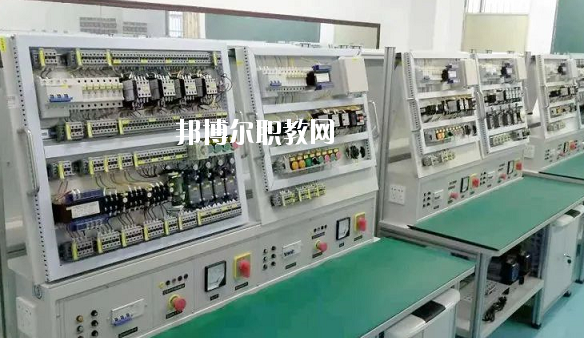 梅州五洲學(xué)校2020年報(bào)名條件、招生要求、招生對(duì)象