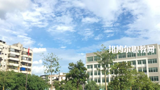 梅縣技工學(xué)校2020年報(bào)名條件、招生要求、招生對(duì)象
