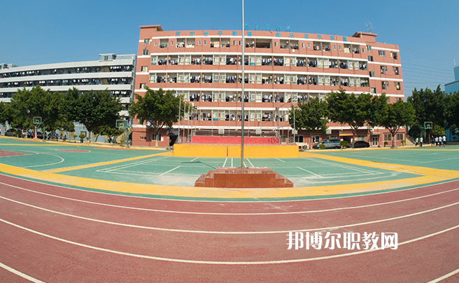 東莞育才職業(yè)技術(shù)學(xué)校怎么樣、好不好