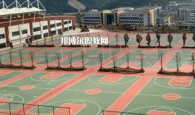 貴州2021年初中畢業(yè)直接上中專(zhuān)