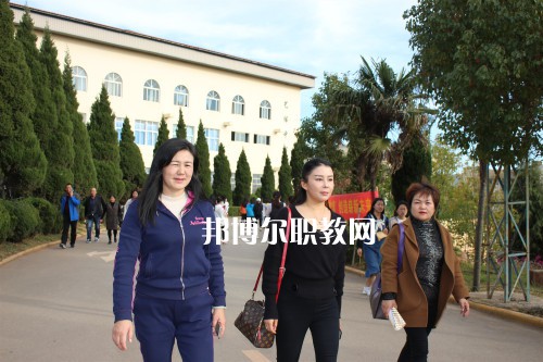 勐?？h職業(yè)高級(jí)中學(xué)網(wǎng)站網(wǎng)址