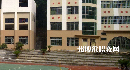 銅仁永晟職業(yè)技術(shù)學(xué)校2021年報名條件、招生要求、招生對象