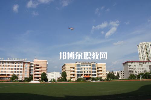 曲靖麒麟職業(yè)技術(shù)學(xué)校2021年報(bào)名條件、招生要求、招生對(duì)象