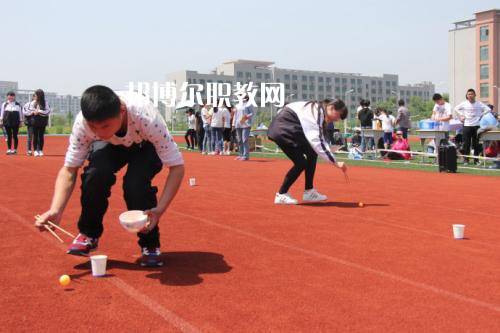 楚雄州體育運動學(xué)校2021年報名條件、招生要求、招生對象
