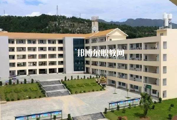 芒市職業(yè)教育中心2021年報名條件、招生要求、招生對象