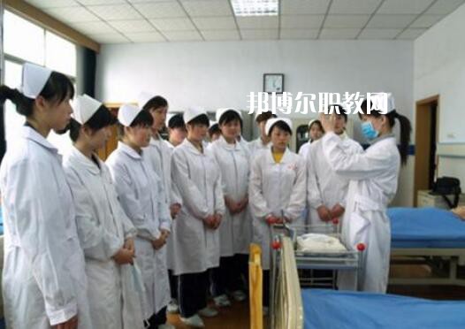 四川蜀都衛(wèi)生學(xué)校怎么樣、好不好