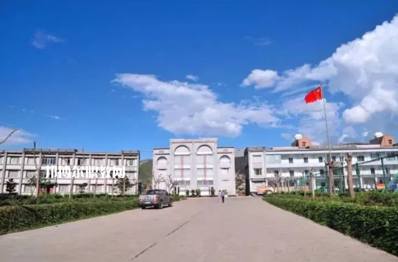 紅河財(cái)經(jīng)學(xué)校怎么樣、好不好