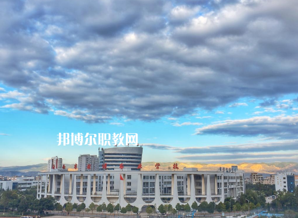 云南曲靖農業(yè)學校怎么樣、好不好