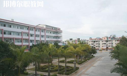 云南省普洱衛(wèi)生學(xué)校怎么樣、好不好