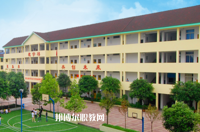 重慶聚英技工學(xué)校2021年報(bào)名條件、招生要求、招生對(duì)象