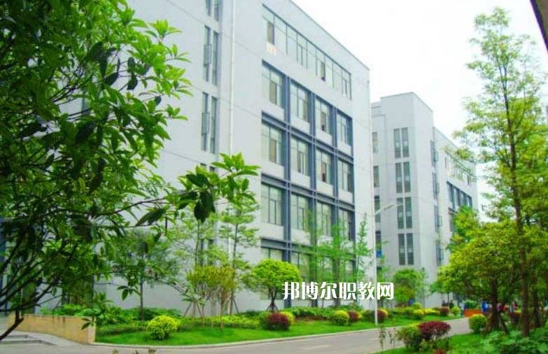 石家莊華美鐵路中等專業(yè)學(xué)校2022年報(bào)名條件、招生要求、招生對(duì)象
