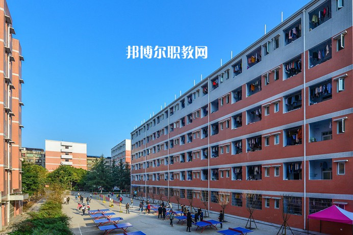 秦皇島市燕?？萍悸殬I(yè)學(xué)校2022年報名條件、招生要求、招生對象