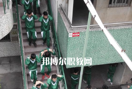臺山培英職業(yè)技術(shù)學(xué)校2022年報名條件、招生要求、招生對象