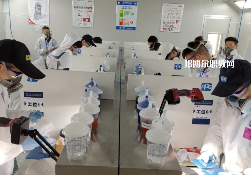 貴州交通運輸學(xué)校2022年報名條件、招生要求、招生對象