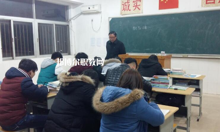 泰州市體育運(yùn)動(dòng)學(xué)校2022年報(bào)名條件、招生要求、招生對(duì)象