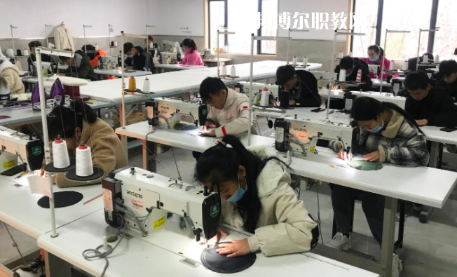 貴州特殊教育中等職業(yè)技術學校2022年報名條件、招生要求、招生對象