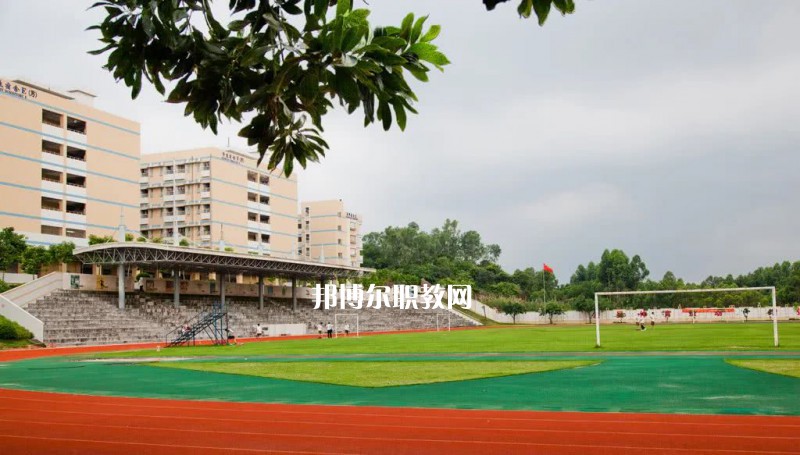 重慶航運(yùn)旅游學(xué)校2022年報(bào)名條件、招生要求、招生對象 