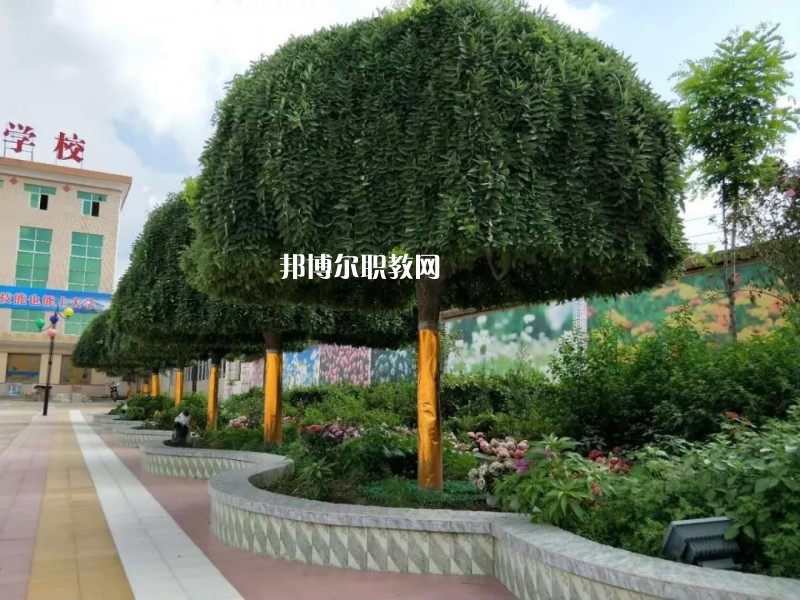 甘肅新世紀(jì)科技技工學(xué)校2022年學(xué)費(fèi)、收費(fèi)多少