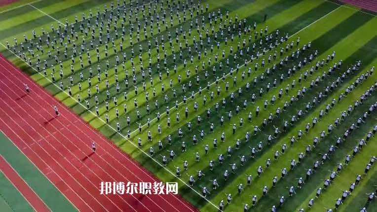 江蘇惠山中等專業(yè)學校2022年報名條件、招生要求、招生對象