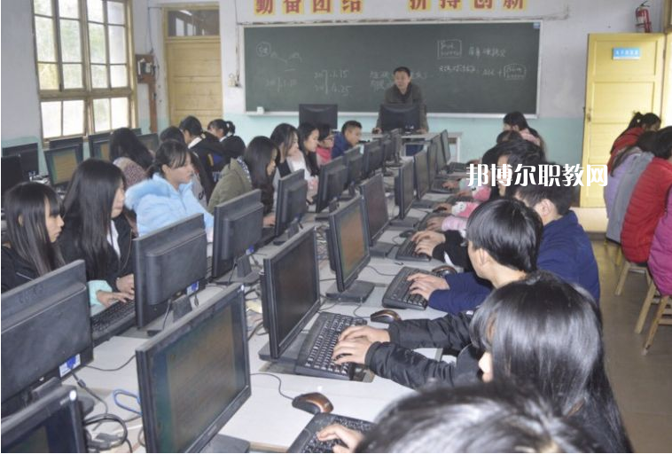 重慶綦江職業(yè)技術(shù)學(xué)校2022年報(bào)名條件、招生要求、招生對(duì)象