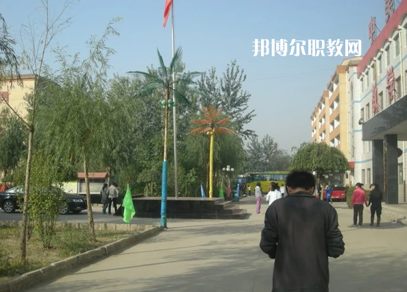 石家莊中美經(jīng)貿(mào)中等專業(yè)學(xué)校2022年報名條件、招生要求、招生對象