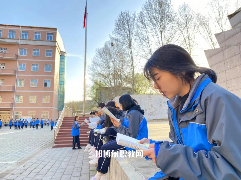 陜西華夏職業(yè)學校2022年報名條件、招生要求、招生對象