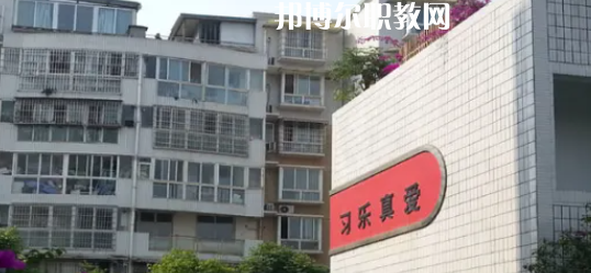 天府成人中等專業(yè)學(xué)校2022年報(bào)名條件、招生要求、招生對(duì)象