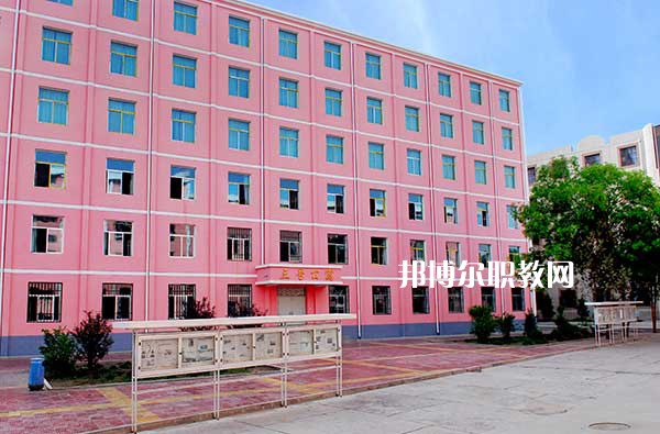 甘肅理工中等專業(yè)學(xué)校2022年學(xué)費(fèi)、收費(fèi)多少