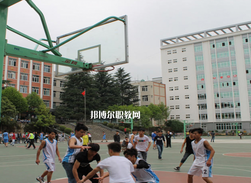 貴州金蓉?zé)o線電技工學(xué)校怎么樣、好不好
