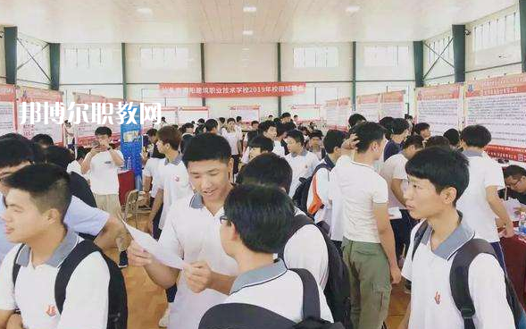 汕頭潮陽(yáng)建筑職業(yè)技術(shù)學(xué)校2022年報(bào)名條件、招生要求、招生對(duì)象
