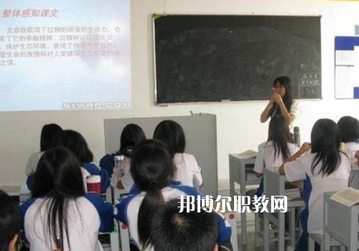 汕頭中博職業(yè)技術(shù)學(xué)校2022年報(bào)名條件、招生要求、招生對(duì)象