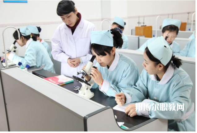 四川涼山衛(wèi)生學(xué)校2022年報(bào)名條件、招生要求、招生對(duì)象