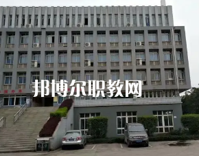 重慶農(nóng)業(yè)學(xué)校2022年報名條件、招生要求、招生對象