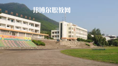 涼山州高級(jí)職業(yè)技術(shù)學(xué)校2022年報(bào)名條件、招生要求、招生對(duì)象