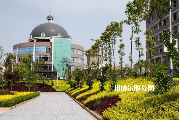 重慶涪陵區(qū)職業(yè)教育中心2022年報(bào)名條件、招生要求、招生對(duì)象